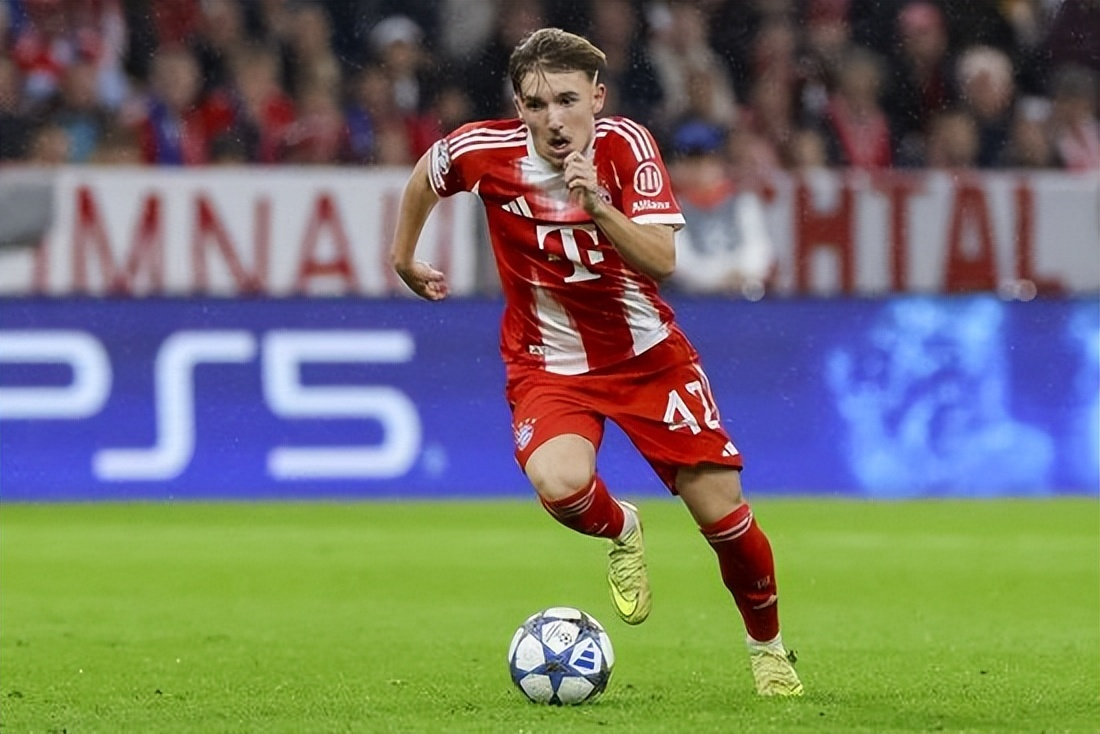 知人善任是孔帕尼成功之本:着力提拔17岁天才,却也狠狠地教育了他