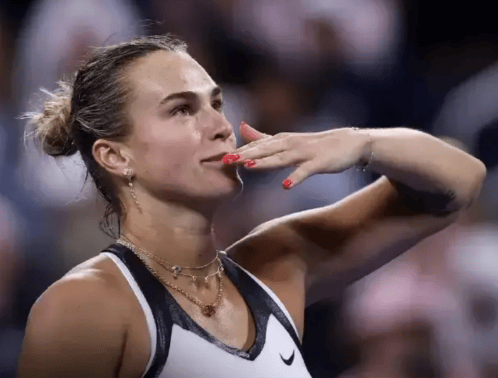 阿卡辛纳封王，90后男单成垮掉一代，女单郑钦文生不逢时？